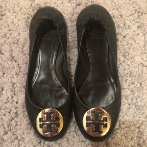 Tory Burch Ballet Flat Size 7.5 with Gold Logo